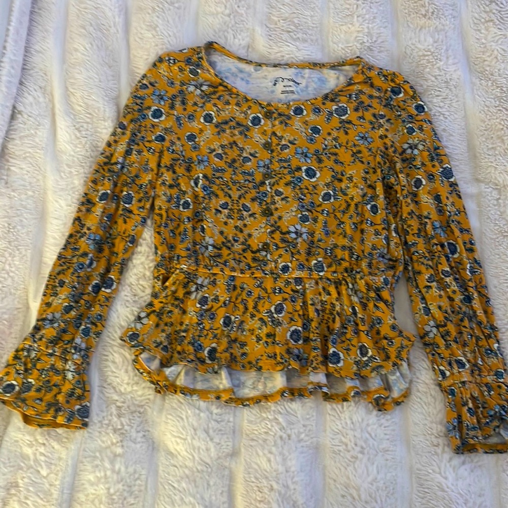 girls floral bottom ruffled shirt